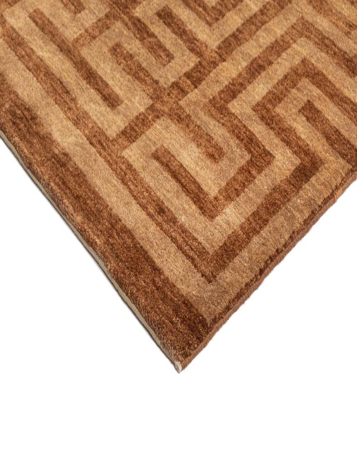 Detail image of  5' 6 x 8' Juma Wool Rug