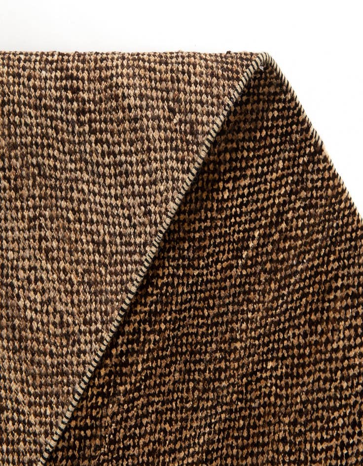 Detail image of  5' 8 x 8' 6 Juma Wool Rug