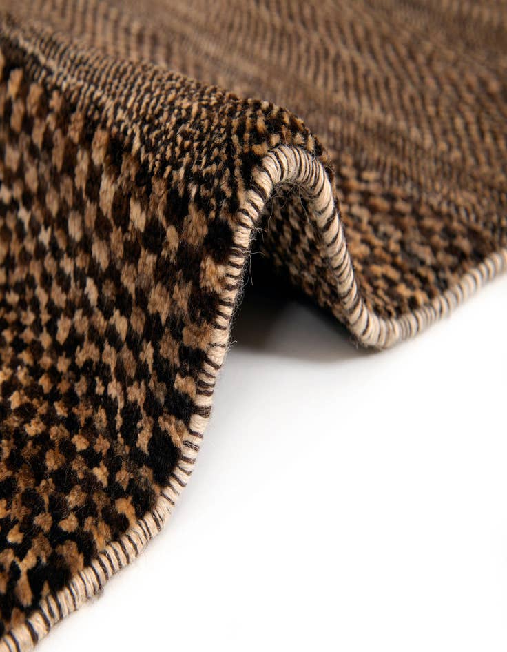 Detail image of  5' 7 x 8' 3 Juma Wool Rug