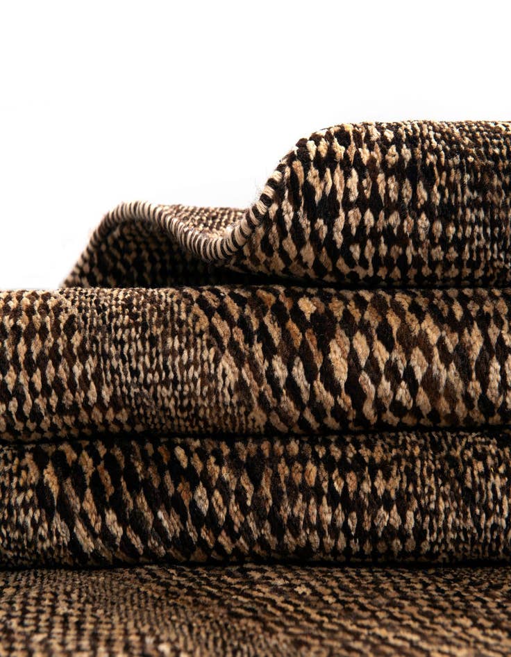 Detail image of  5' 7 x 8' 2 Juma Wool Rug