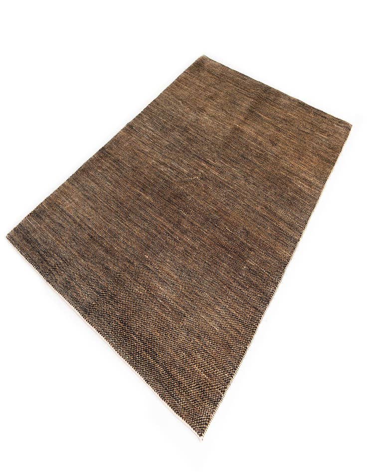 Detail image of  5' 5 x 7' 10 Juma Wool Rug