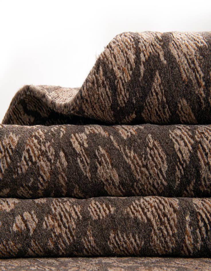 Detail image of  7' 11 x 10' Juma Wool Rug