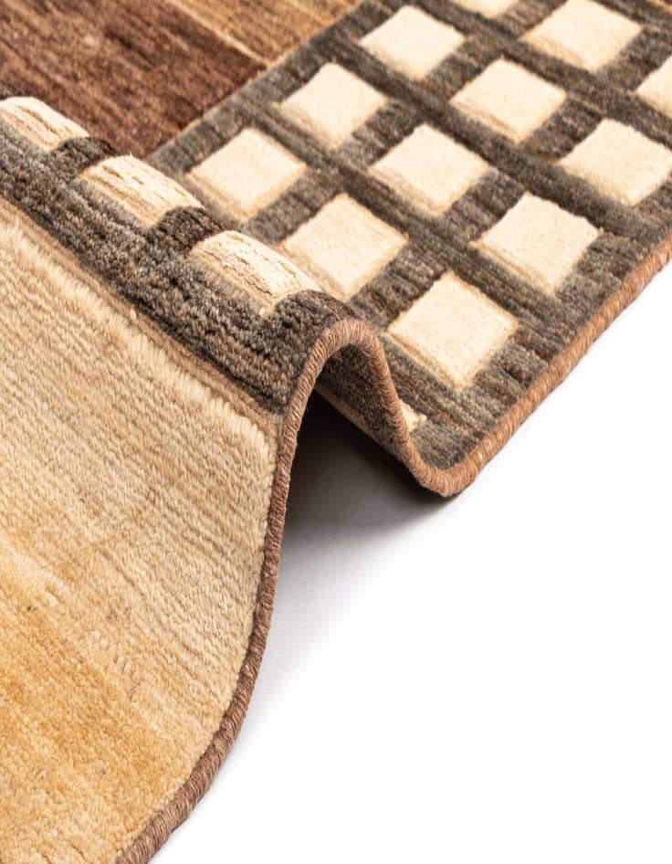 Detail image of  6' 10 x 10' 4 Juma Wool Rug