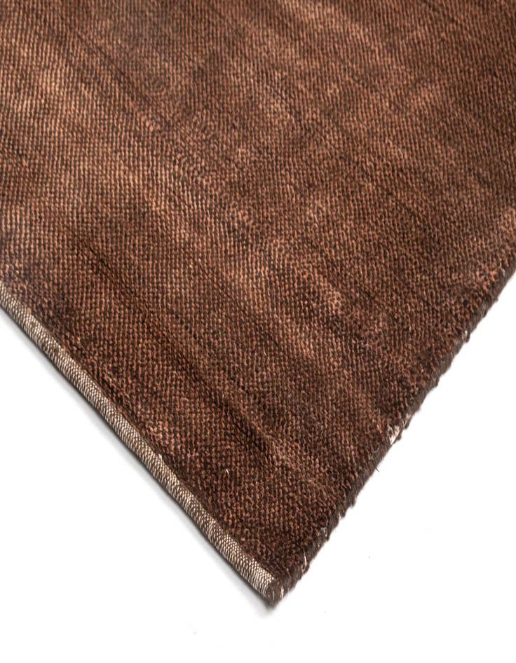 Detail image of  4' 11 x 6' 5 Juma Wool Rug