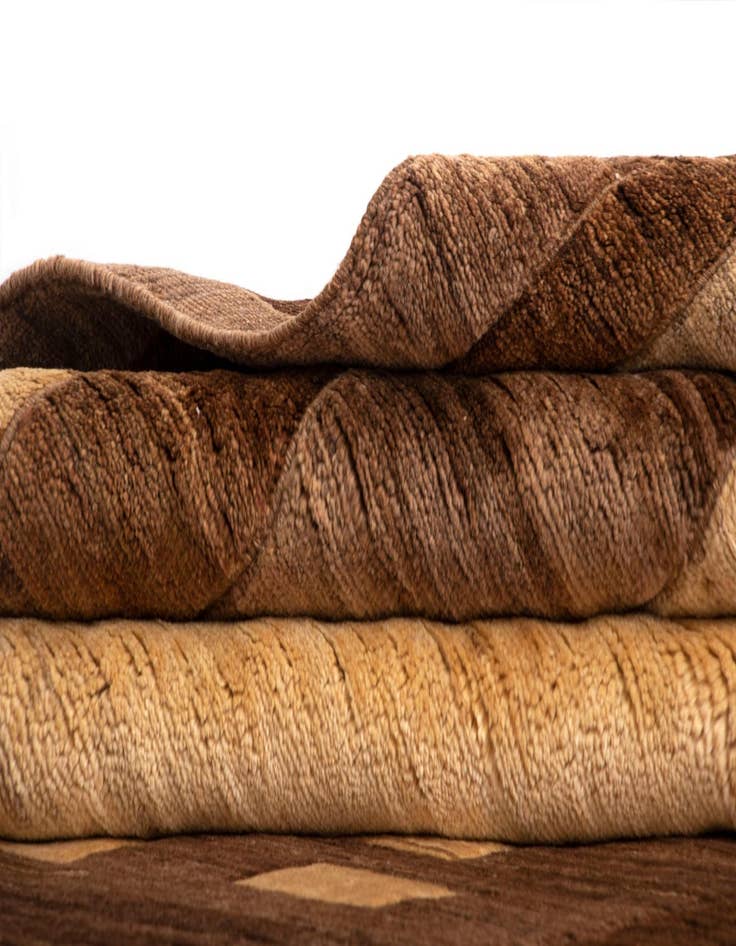 Detail image of  5' x 6' 4 Juma Wool Rug