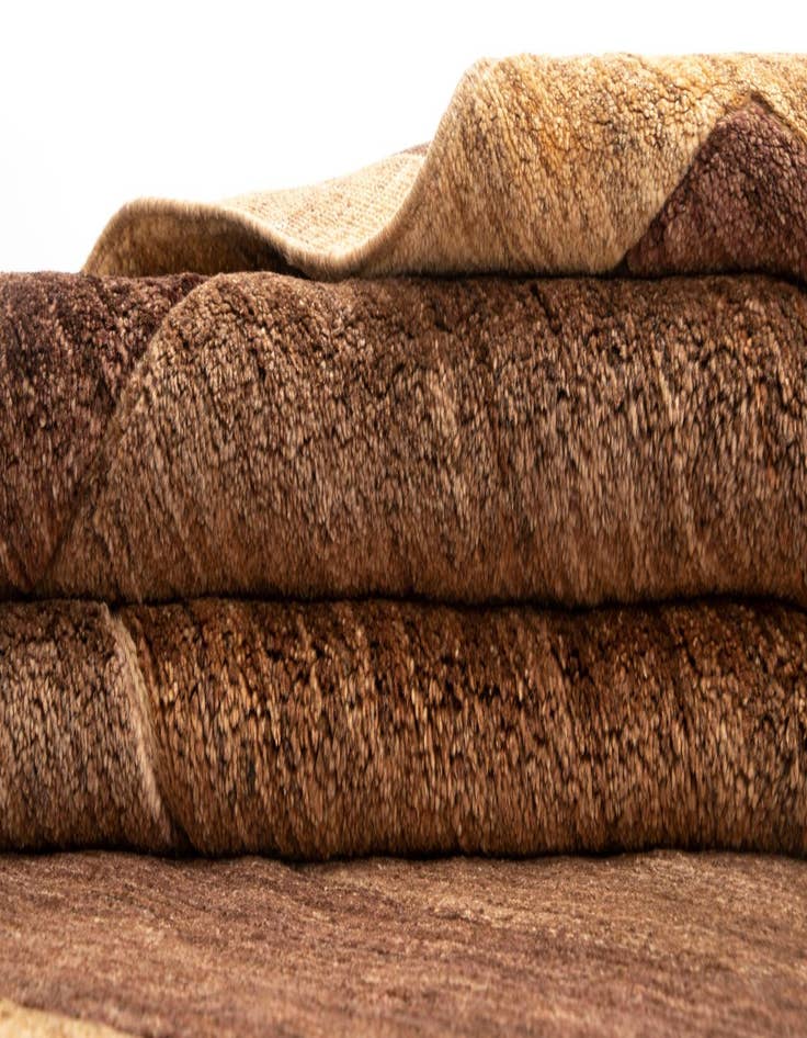 Detail image of  5' 1 x 6' 7 Juma Wool Rug