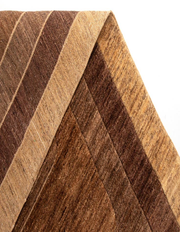 Detail image of  5' 1 x 6' 7 Juma Wool Rug