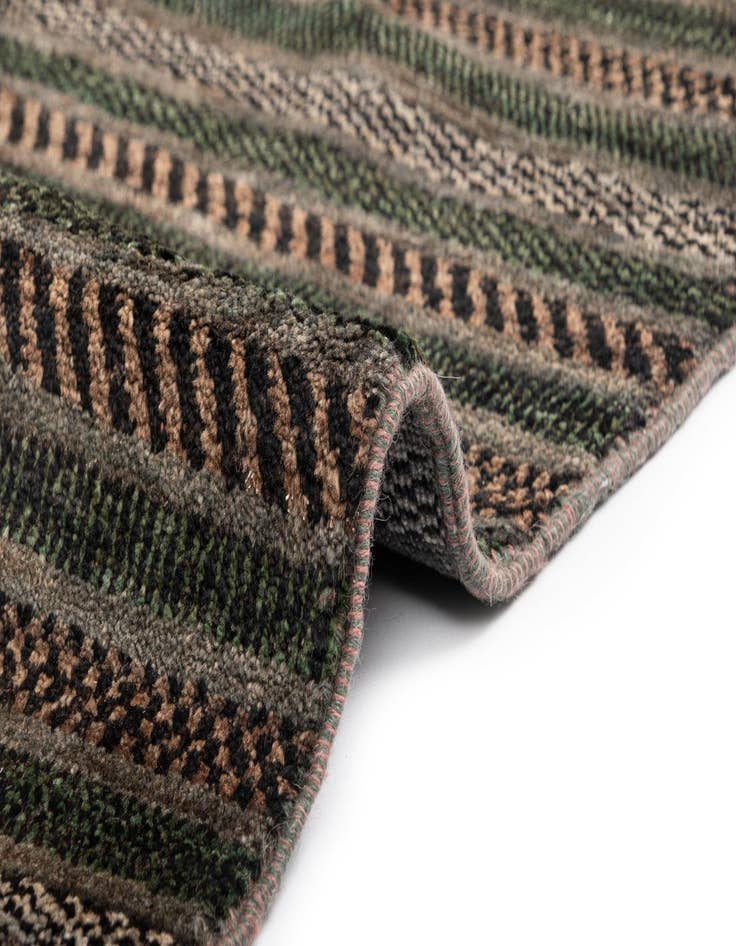 Detail image of  6' 7 x 8' 5 Juma Wool Rug