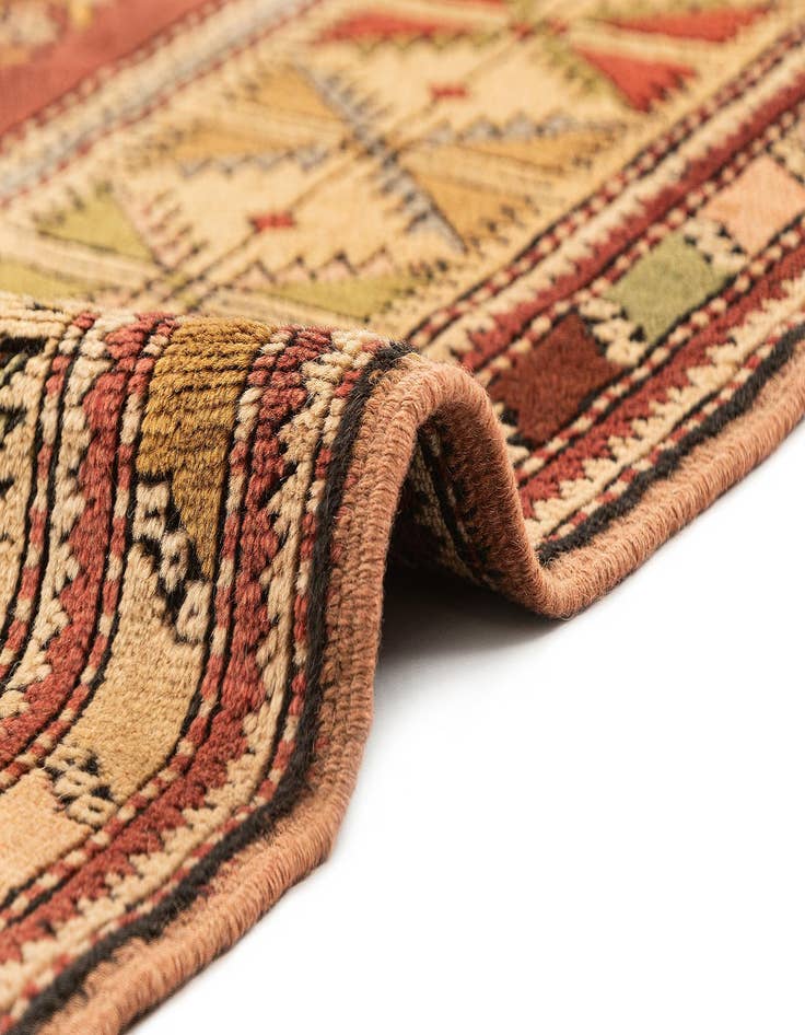 Detail image of  4' x 6' 4  Hand Knotted Kars Wool Rug