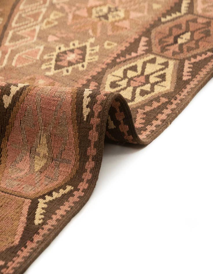 Detail image of  4' 9 x 9' 3 Kars Rug