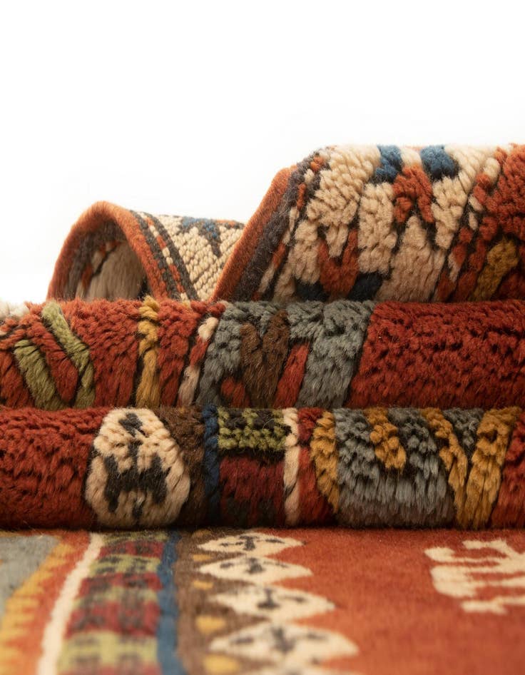 Detail image of  5' 2 x 7' 5 Kars Rug