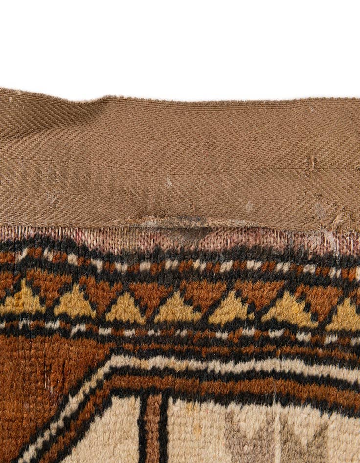 Detail image of  4' x 7' 6  Hand Knotted Kars Wool Rug