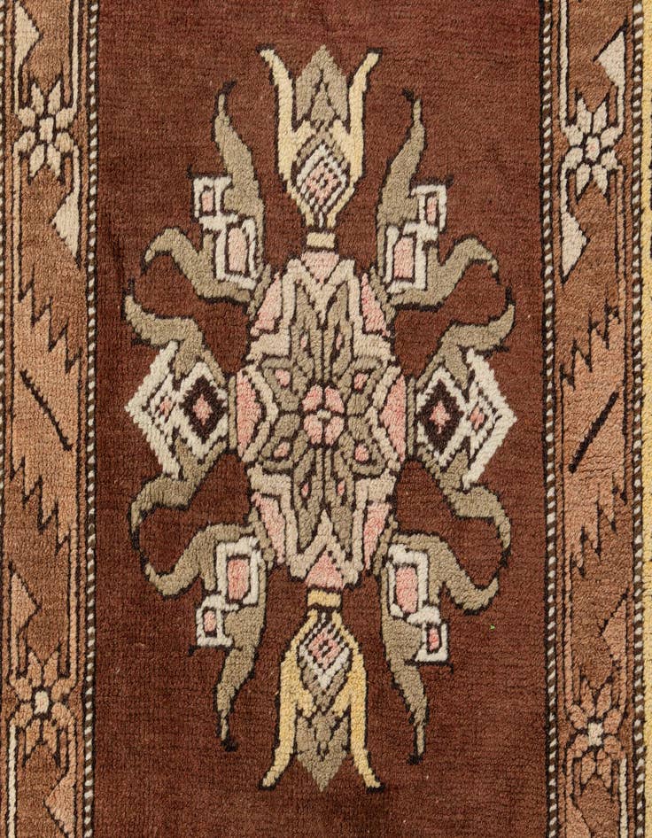 Detail image of  3' 9 x 6' 11  Hand Knotted Kars Wool Rug