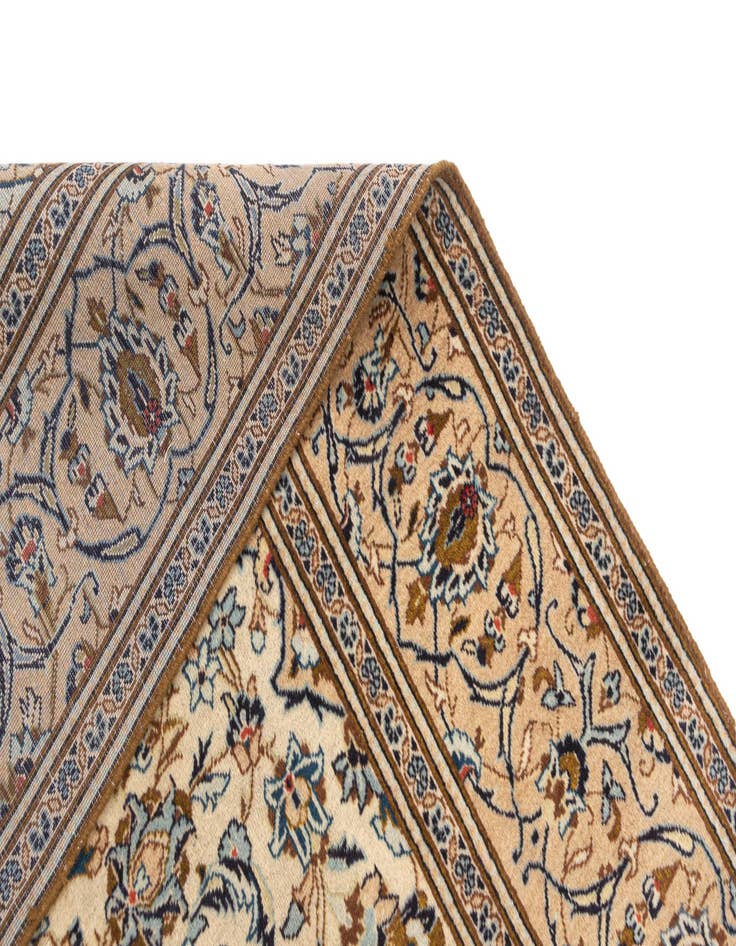 Detail image of  6' 6 x 9' 9 Kashan Wool Rug