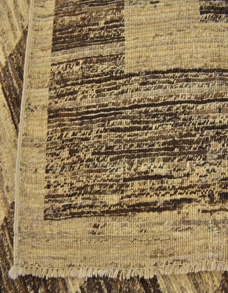 Detail image of  6' 6 x 9' 8  Hand Knotted Kashkuli Gabbeh Wool Rug