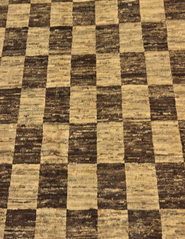 Detail image of  6' 6 x 9' 8  Hand Knotted Kashkuli Gabbeh Wool Rug