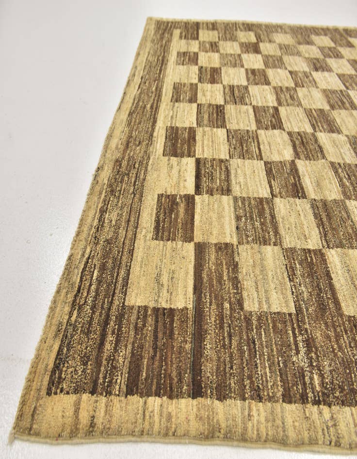 Detail image of  6' 6 x 9' 8  Hand Knotted Kashkuli Gabbeh Wool Rug