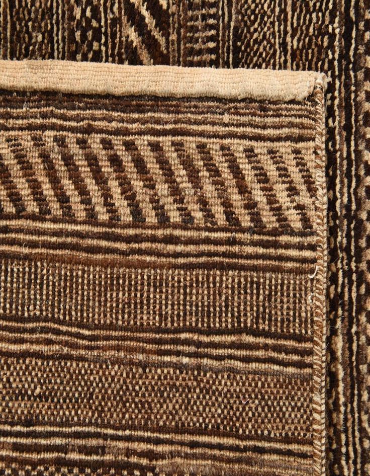 Detail image of  4' 5 x 6' 8  Hand Knotted Kashkuli Gabbeh Oriental Wool Rug