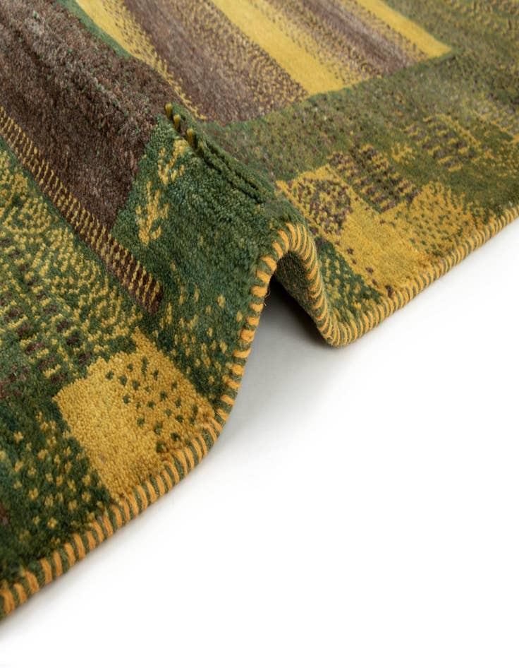 Detail image of  2' 7 x 4' 5 Kashkuli Wool Rug