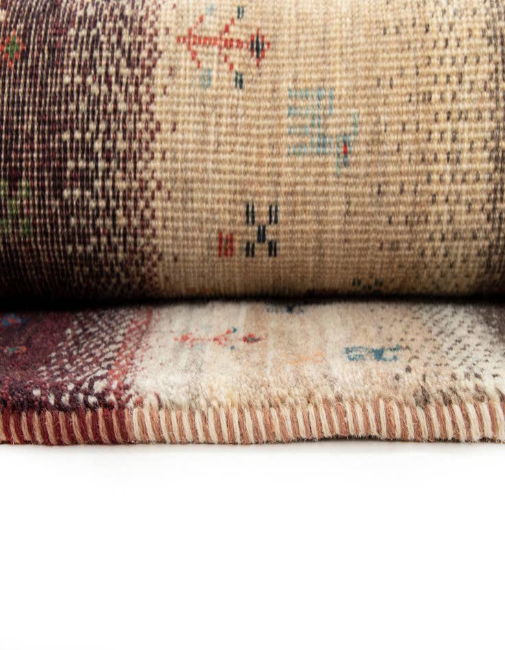 Detail image of 2' 7 x 4' 2 Kashkuli Wool Rug