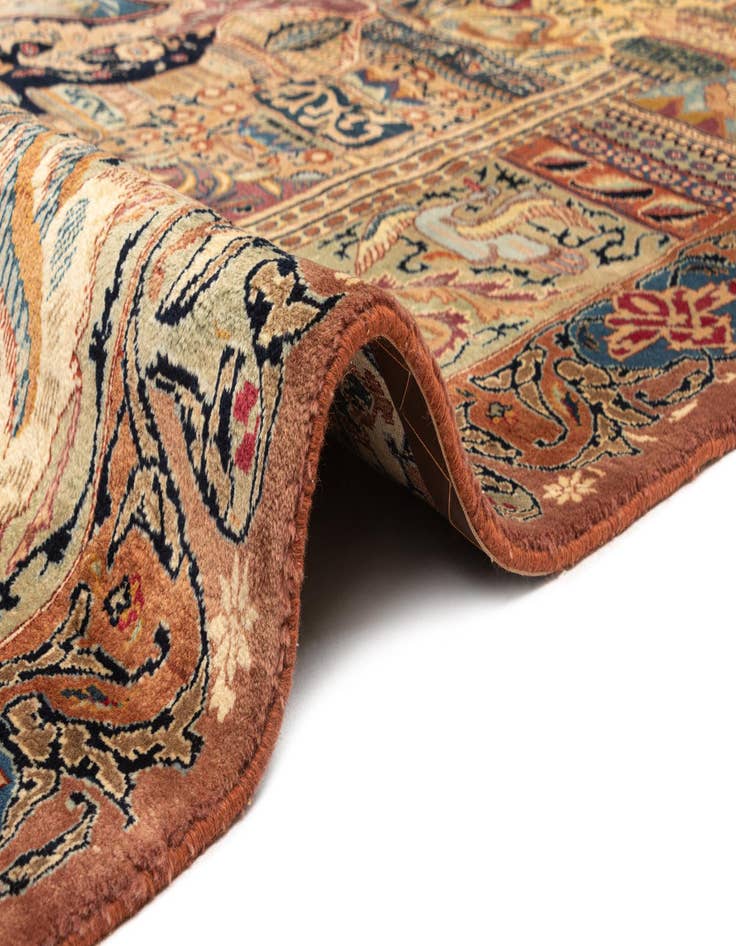 Detail image of  9' 10 x 12' 10 Kashmar Wool Rug