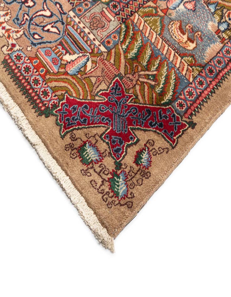 Detail image of  9' 5 x 12' 4 Kashmar Wool Rug