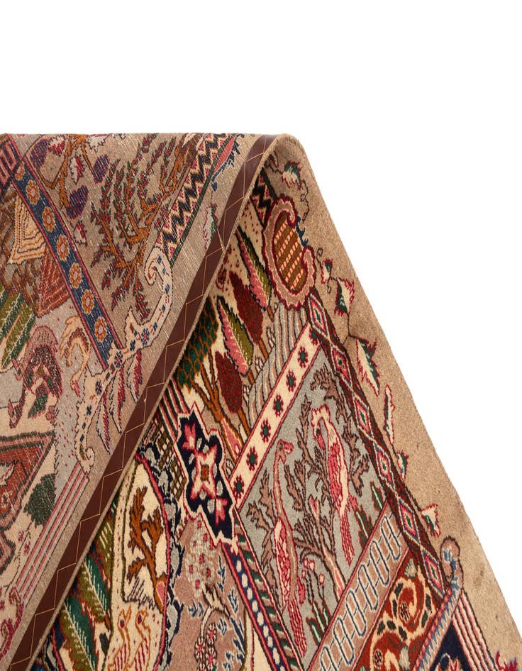 Detail image of  9' 5 x 12' 4 Kashmar Wool Rug