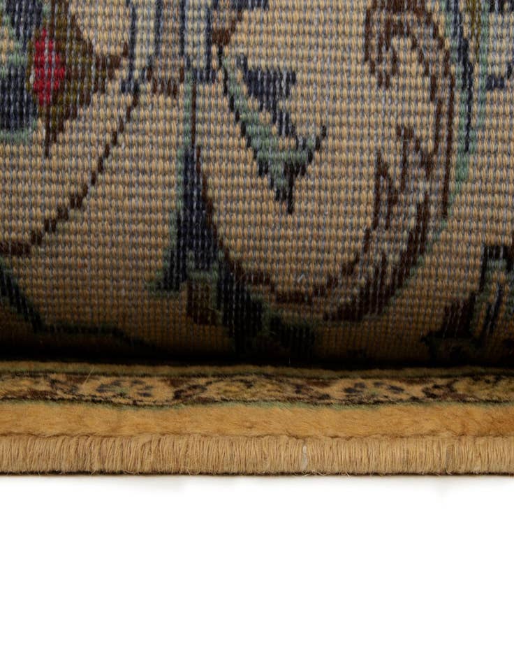 Detail image of  6' 4 x 9' 9  Hand Knotted Kashmar Persian Wool Rug