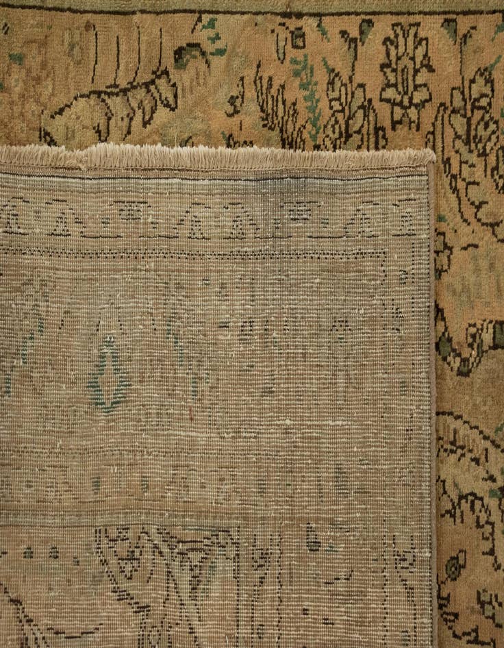 Detail image of  6' 6 x 9' 9  Hand Knotted Kashmar Persian Wool Rug