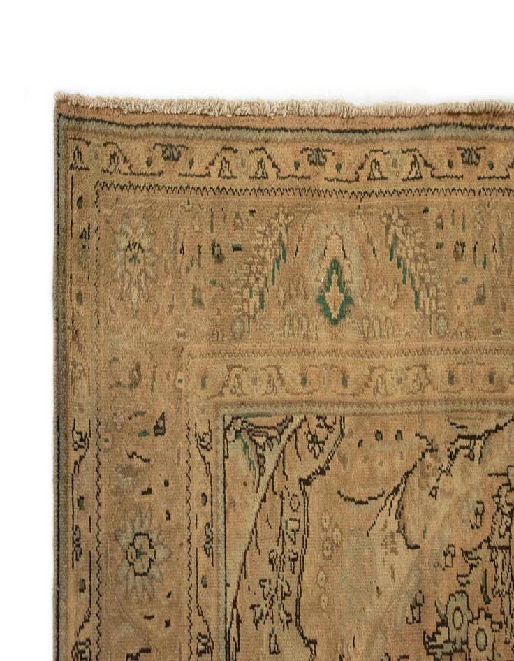 Detail image of  6' 6 x 9' 9  Hand Knotted Kashmar Persian Wool Rug