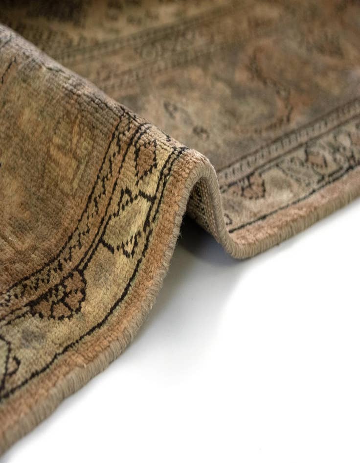 Detail image of  7' 1 x 10' 5  Hand Knotted Kashmar Persian Wool Rug