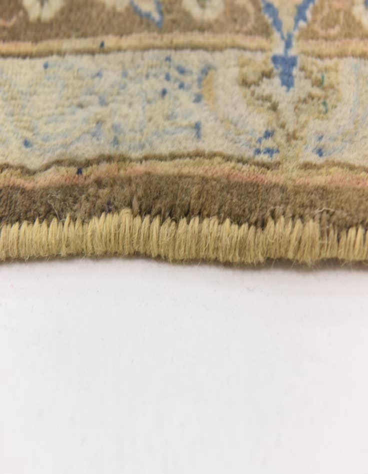 Detail image of 9' 7 x 12' 7 Hand Knotted Kashmar Persian Wool Rug