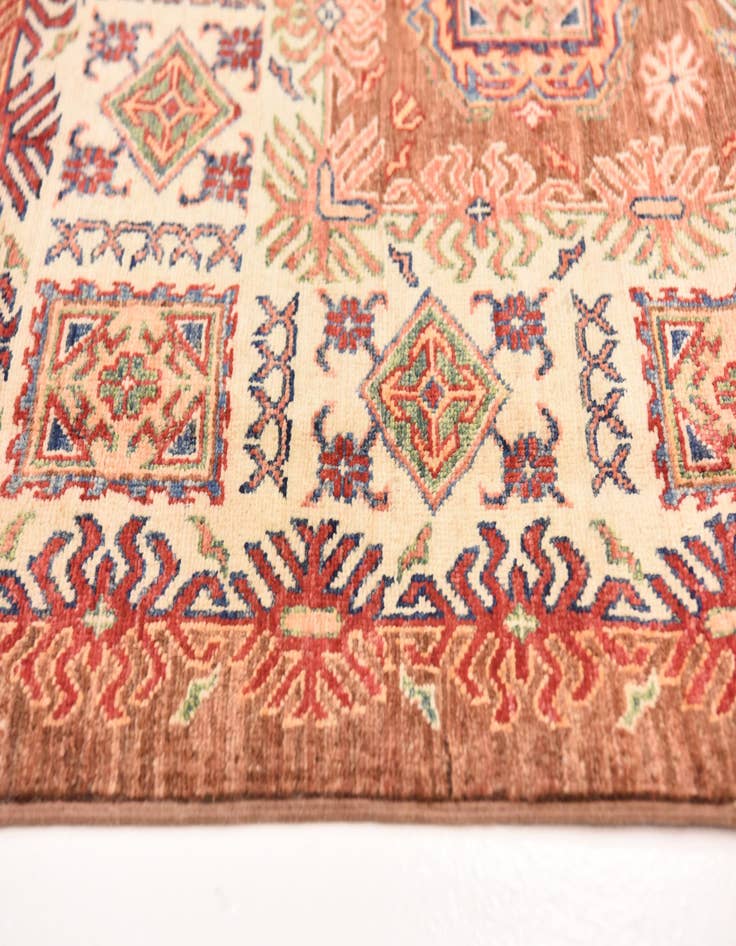 Detail image of  5' 6 x 7' 10  Hand Knotted Kazak Oriental Rug