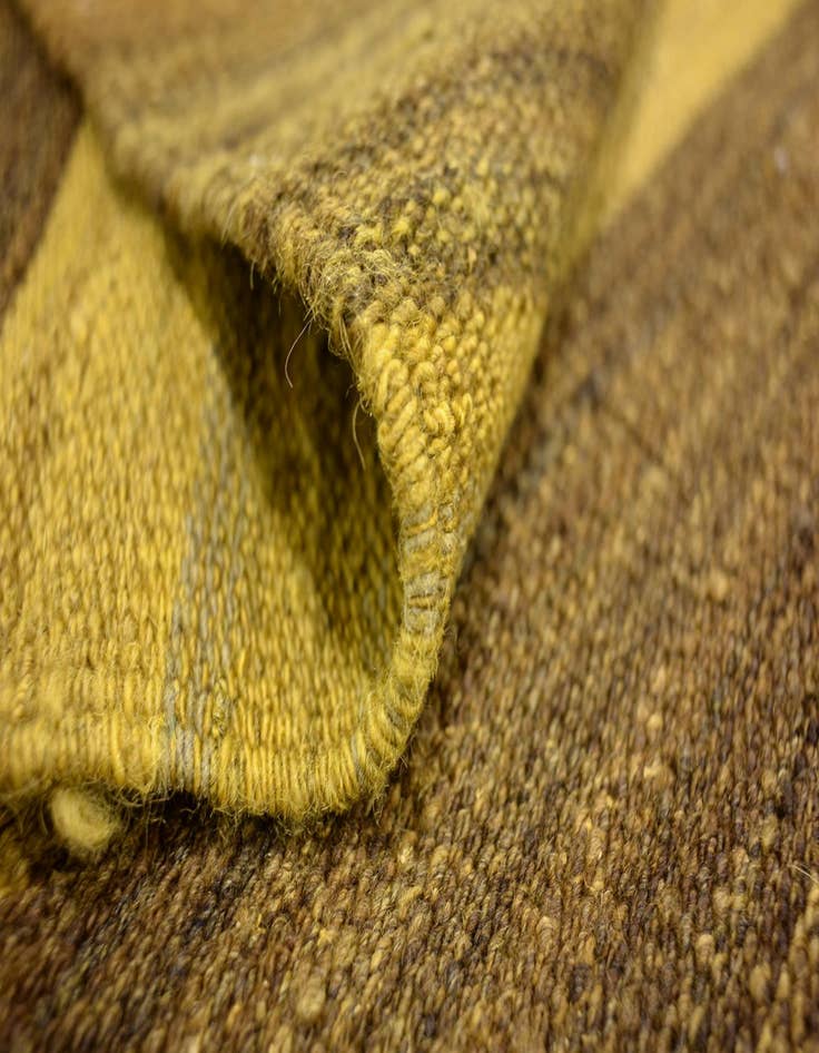 Detail image of  4' 1 x 5' 8  Hand Woven Kilim Afghan Wool Rug