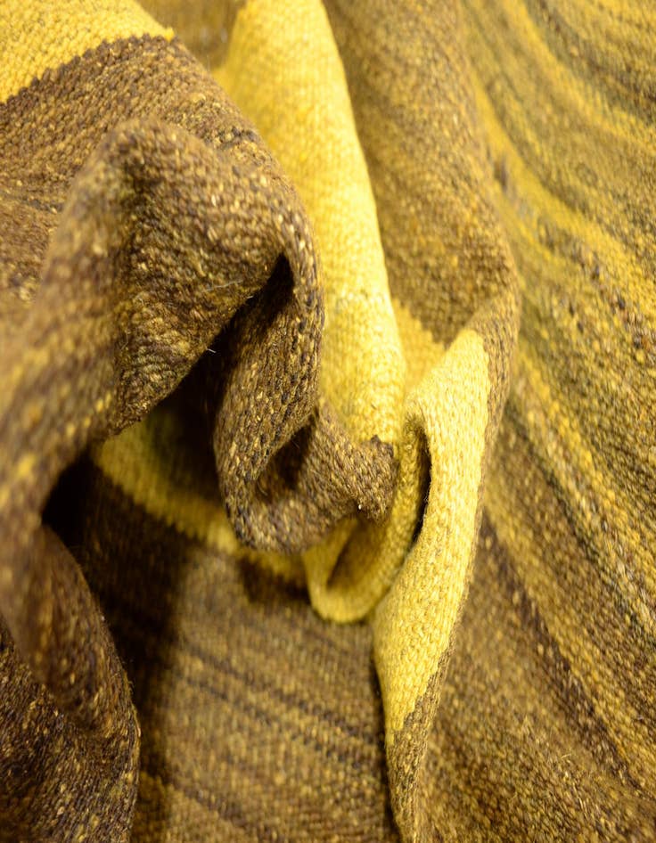 Detail image of  4' 2 x 5' 11  Hand Woven Kilim Afghan Wool Rug