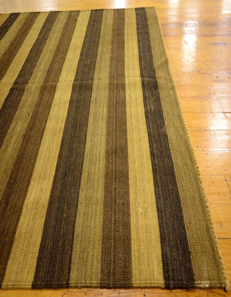 Detail image of  5' 2 x 6' 11  Hand Woven Kilim Afghan Wool Rug