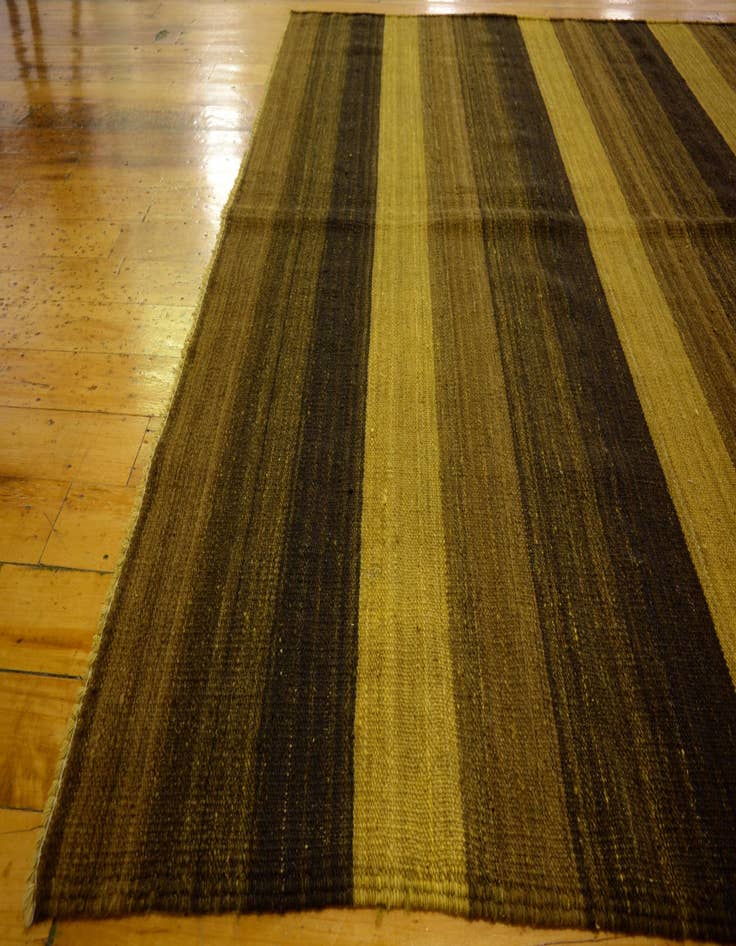 Detail image of  5' 1 x 6' 10  Hand Woven Kilim Afghan Wool Rug