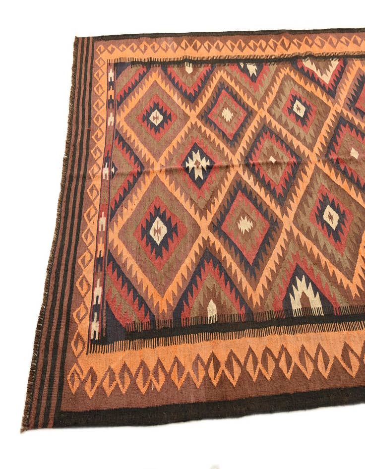 Detail image of  5' 6 x 10' 6  Hand Woven Kilim Fars Wool Rug