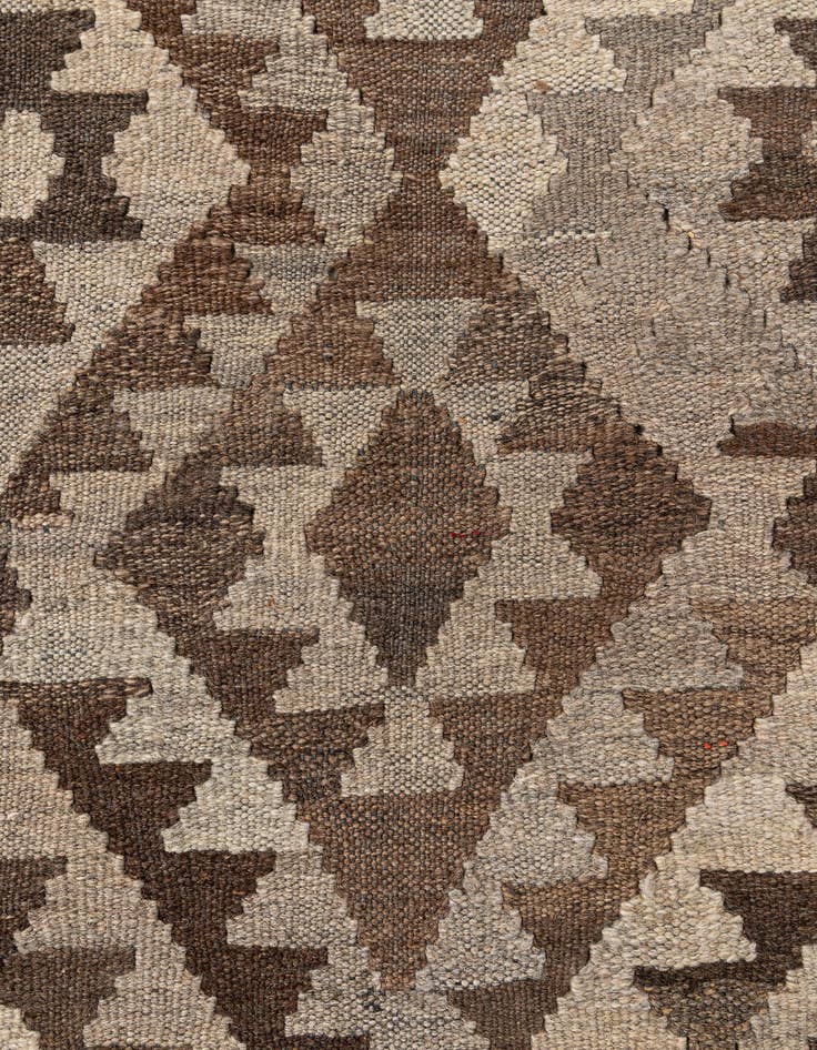 Detail image of  4' 6 x 6' 3  Hand Woven Kilim Maymana Wool Rug