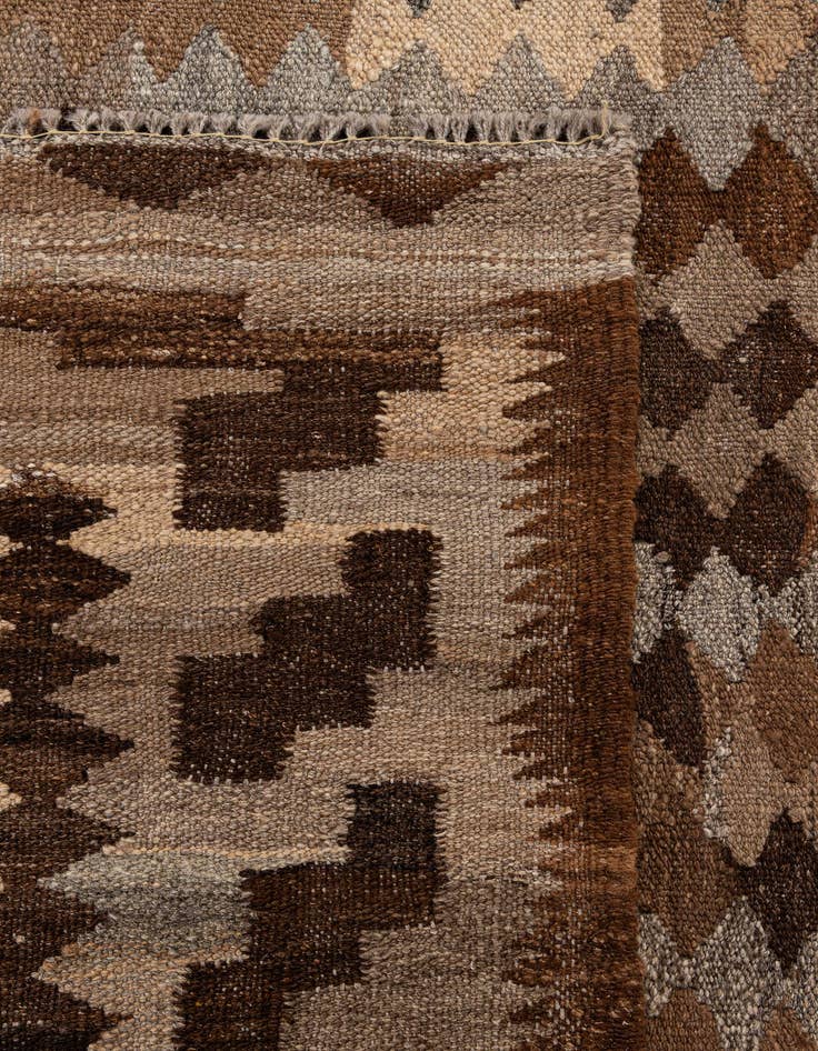 Detail image of  5' 4 x 5' 11  Hand Woven Kilim Maymana Wool Rug