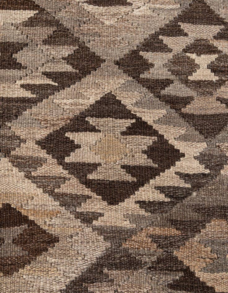 Detail image of  6' 8 x 9'  Hand Woven Kilim Maymana Wool Rug