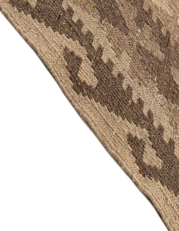 Detail image of  6' 11 x 9' 8  Hand Woven Kilim Maymana Wool Rug