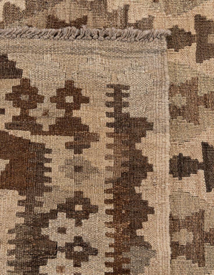 Detail image of  6' 11 x 9' 6  Hand Woven Kilim Maymana Wool Rug