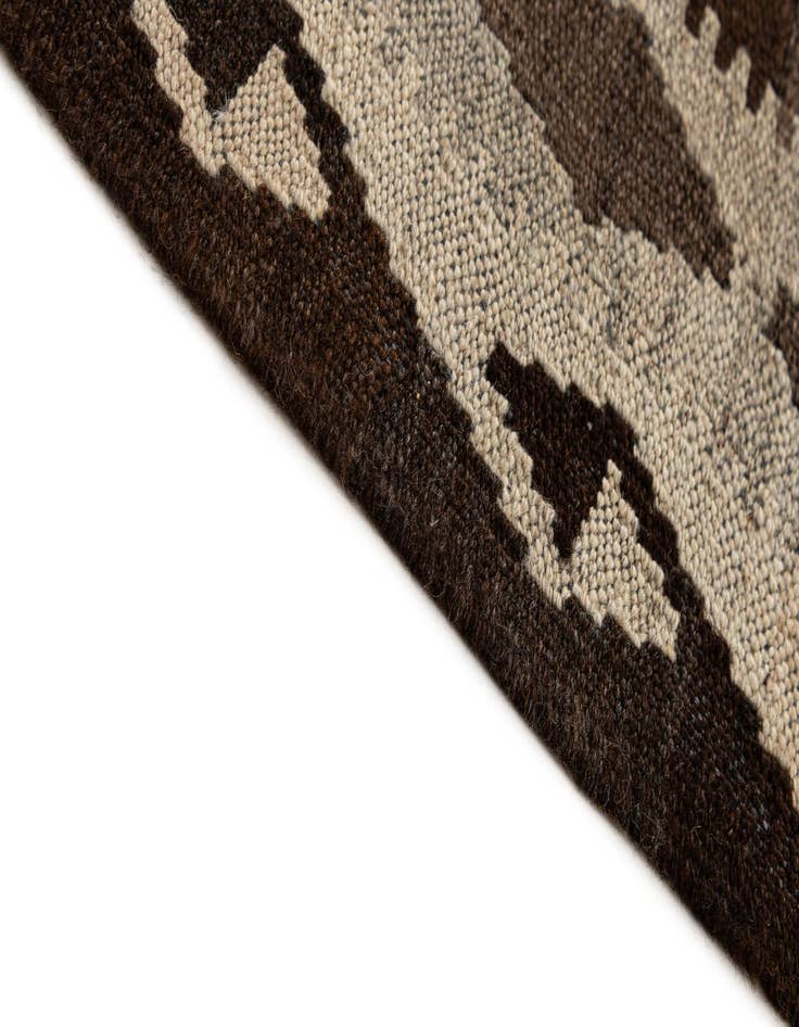 Detail image of  7' x 10' 2  Hand Woven Kilim Maymana Wool Rug