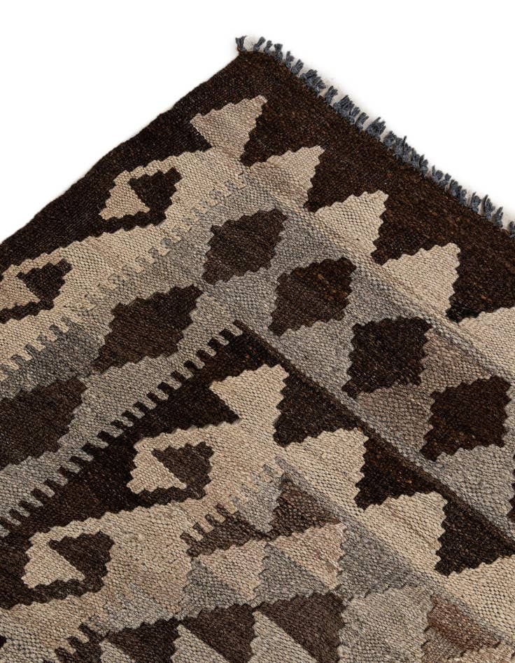 Detail image of  7' x 10' 2  Hand Woven Kilim Maymana Wool Rug