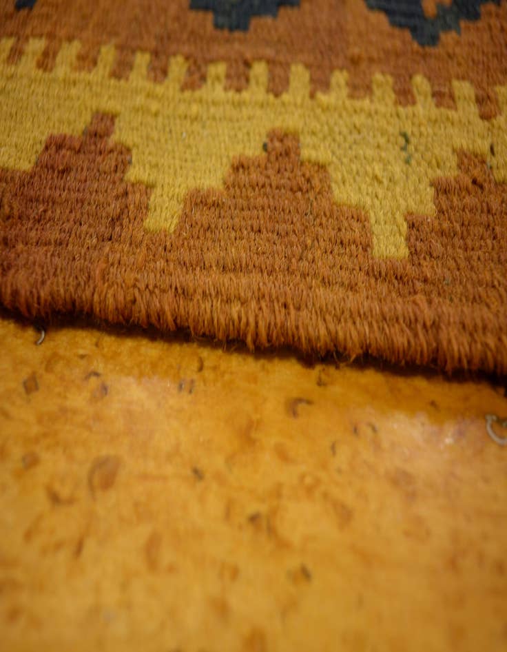 Detail image of  3' 3 x 6' 6  Hand Woven Kilim Maymana Wool Rug