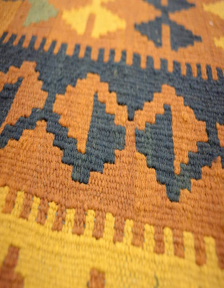 Detail image of  3' 3 x 6' 6  Hand Woven Kilim Maymana Wool Rug