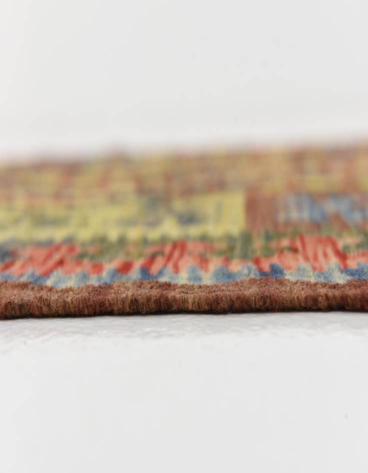 Detail image of  3' 4 x 6' 3  Hand Woven Kilim Maymana Wool Rug