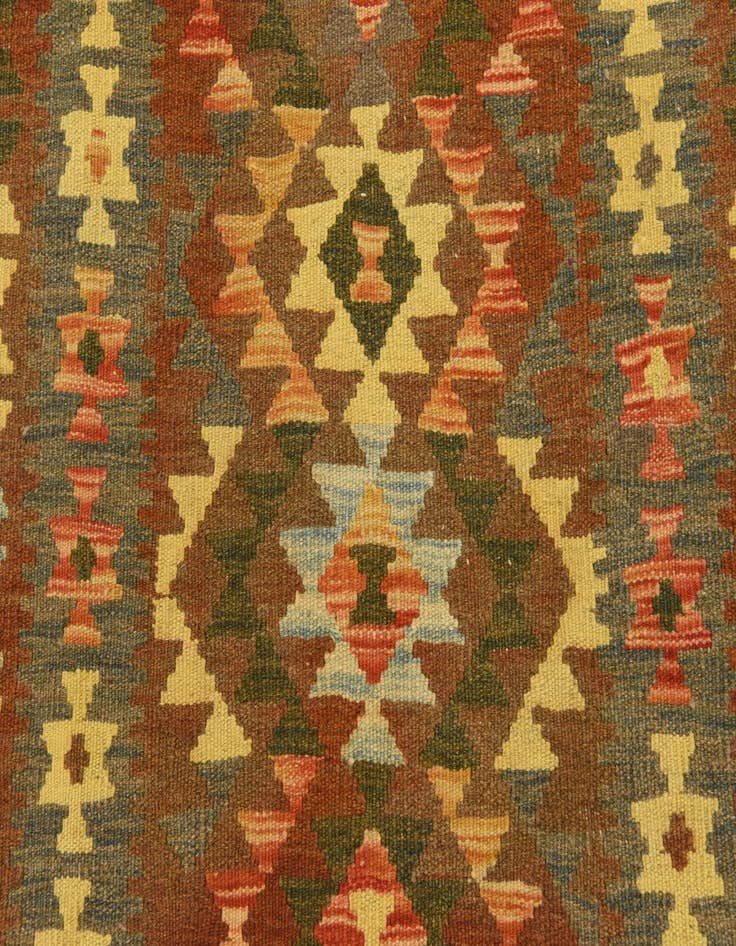 Detail image of  3' 4 x 6' 6  Hand Woven Kilim Maymana Wool Rug