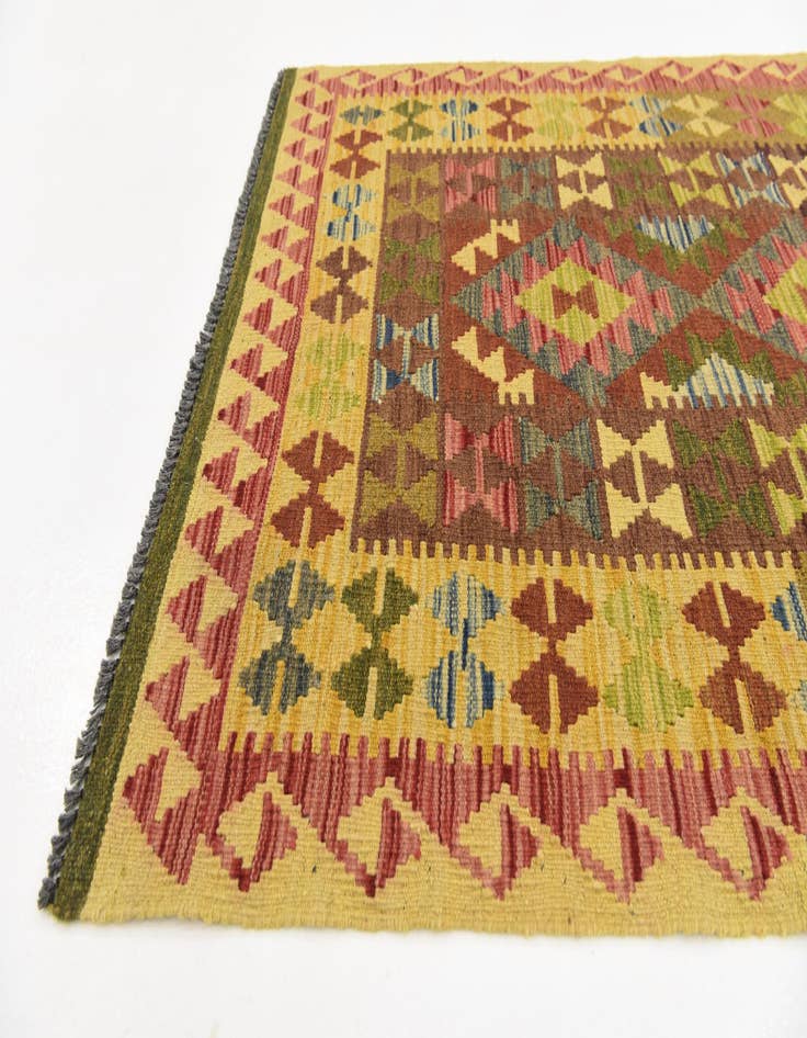 Detail image of  3' 3 x 6' 6  Hand Woven Kilim Maymana Wool Rug
